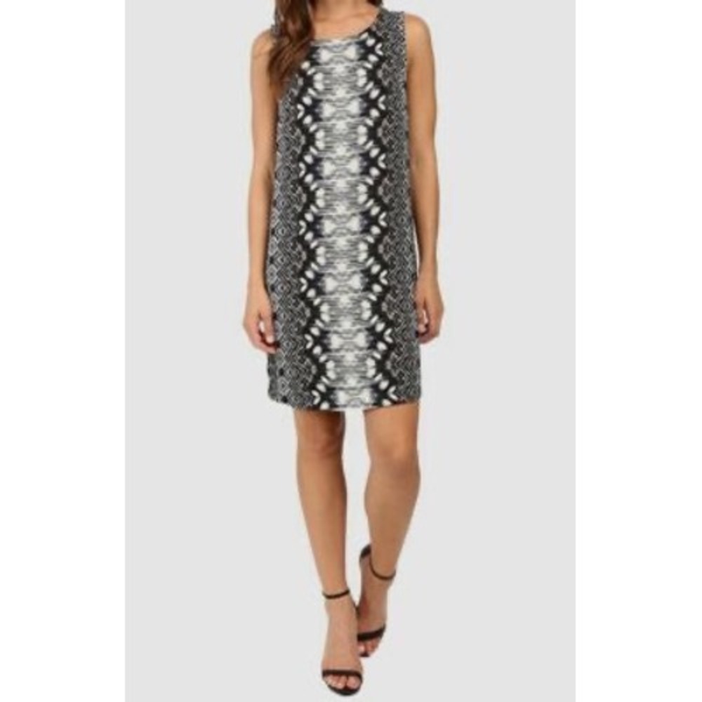 Tart Womens Medium Black White Ikat Geometric Sleeveless Shift Dress T10436P498